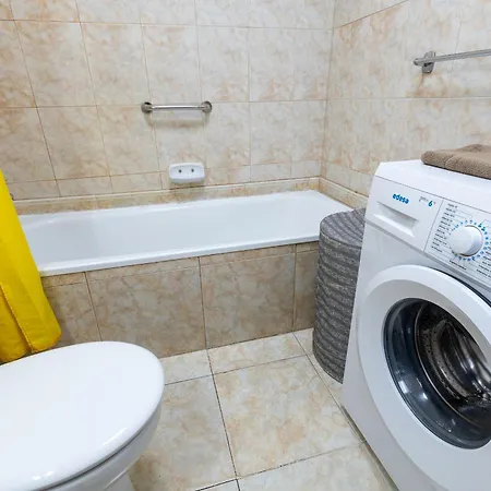 Great Location K アパート アデヘ