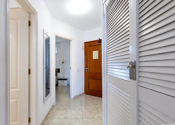 Great Location K Адехе