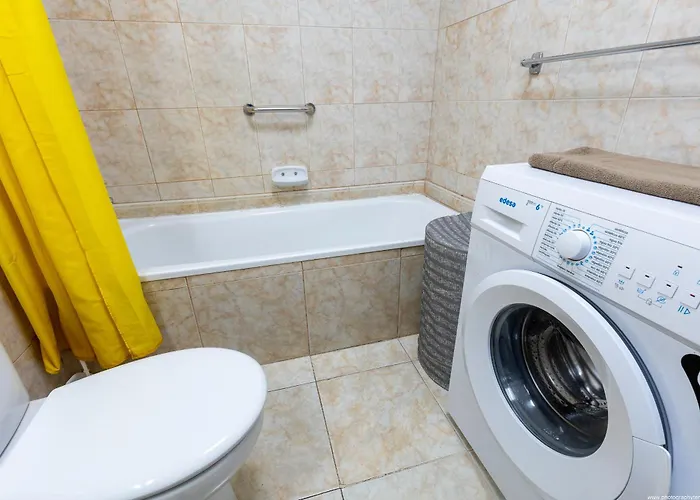 Great Location K Апартаменти Адехе